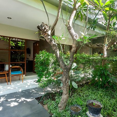 Naksa Homestay Sanur Bagian luar foto
