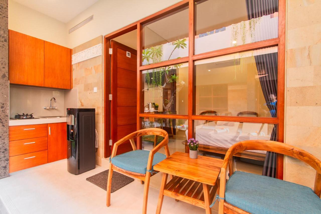 Naksa Homestay Sanur Bagian luar foto